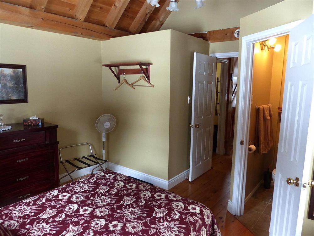 Gite Le Roupillon B&B Mont-Tremblant Exterior foto